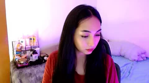 Lilly online show from October 17, 2:37 am