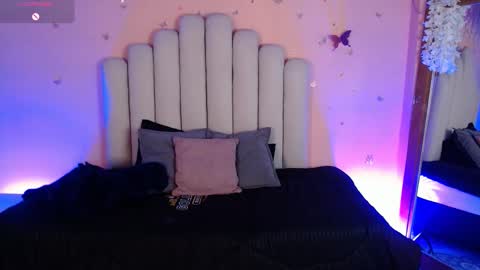 Sweetlu online show from September 19, 7:39 pm