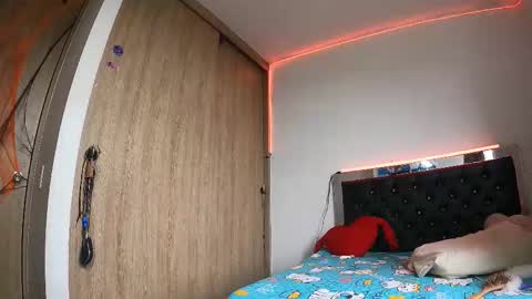 sweetmagic6 online show from November 14, 2:30 pm