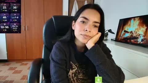 Snapshot of sweetmysterious18 chatting on September 26, 12:35 pm Sweet Mysterious online show from September 26, 12:35 pm