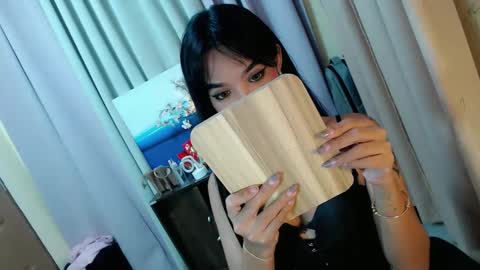 call me Diane  online show from December 10, 10:38 am