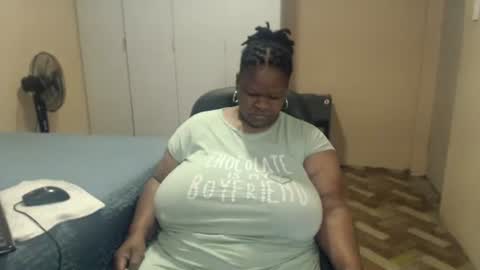 sweetnoziexxx online show from May 12, 5:38 am