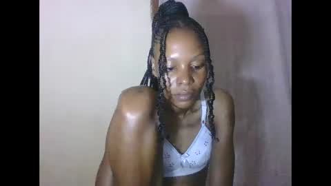 ESTHER online show from December 19, 3:02 am