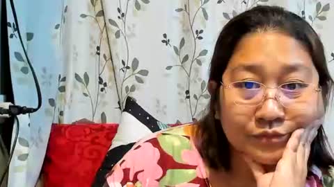 MIA online show from October 27, 8:25 am