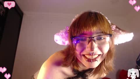 .   .    .   .  .   .    .    .  online show from June 5, 5:35 am