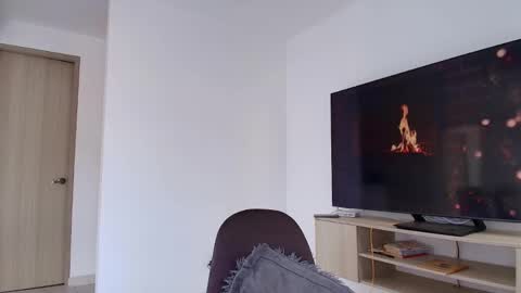 Sara Sofia   Libra     online show from April 18, 4:31 pm