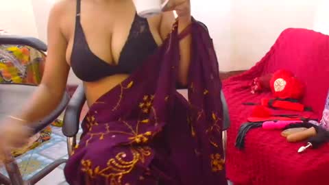 SweetSour online show from May 19, 2:07 am