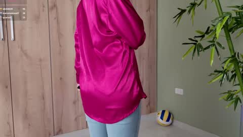    online show from February 17, 7:44 pm