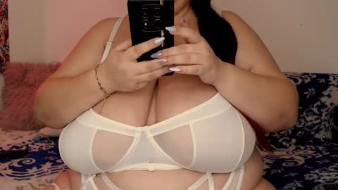 Maya online show from October 26, 6:40 pm