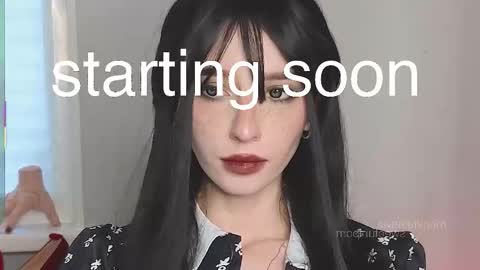 Snapshot of sweetuniporn chatting on October 18, 7:23 am Elis a little vacation Ill be here Saturday my schedules in bio online show from October 18, 7:23 am