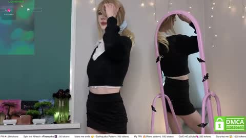 Elis  a little vacation Ill be here Saturday my schedules in bio online show from May 28, 8:34 am