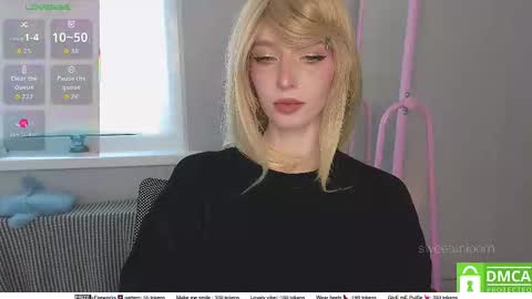 Snapshot of sweetuniporn chatting on September 19, 10:41 am Elis a little vacation Ill be here Saturday my schedules in bio online show from September 19, 10:41 am