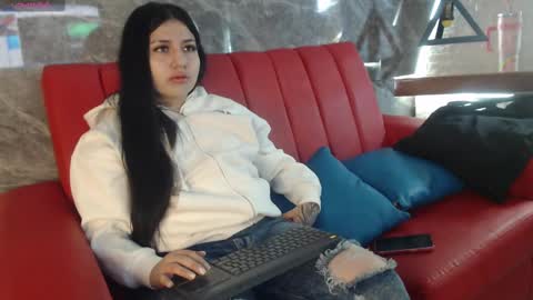 Snapshot of sweety_ashly chatting on February 13, 11:17 am Ashley 3 online show from February 13, 11:17 am