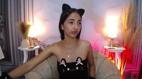 LAURA online show from November 19, 11:42 am