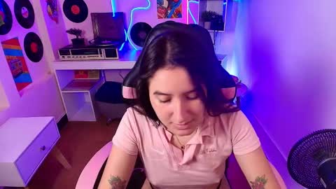 Snapshot of sweetyy_lollipop chatting on March 11, 5:57 pm Catalina online show from March 11, 5:57 pm