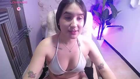 Catalina online show from November 28, 12:56 pm