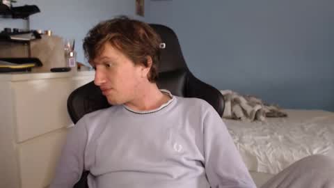 Cat online show from March 22, 10:52 am