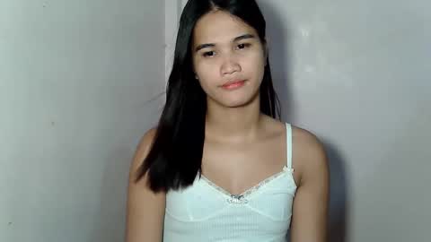 Rhea online show from April 14, 3:04 pm