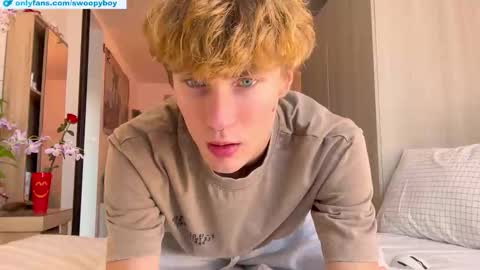 swoopyboy online show from February 8, 8:40 am