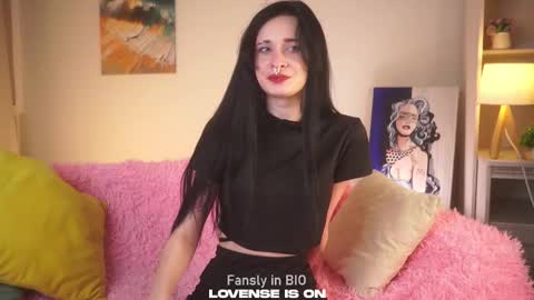 Sophie online show from November 10, 11:46 am