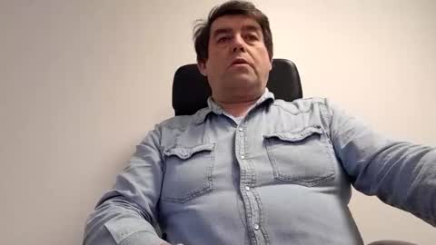 Snapshot of sympa_trique chatting on December 13, 8:09 am sympa_trique online show from December 13, 8:09 am