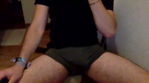 t0mb00 online show from December 6, 7:50 pm