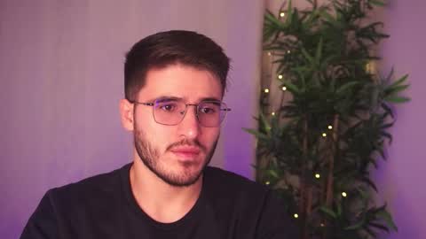 t0ny_wylie online show from March 26, 4:29 am