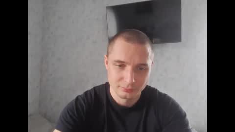 Den online show from October 27, 9:31 am