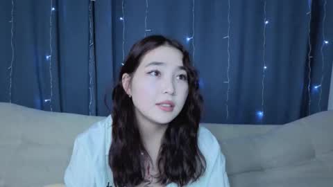 Soo Ying online show from December 5, 7:11 pm