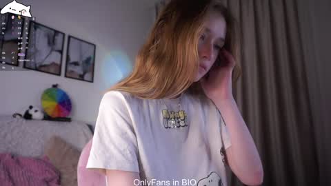 Mia online show from January 19, 1:26 am