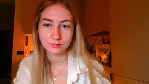  Kira  online show from February 3, 6:51 am