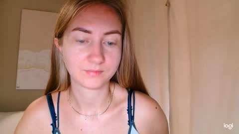 Snapshot of taliiyafiredream chatting on September 25, 7:04 am Kira online show from September 25, 7:04 am