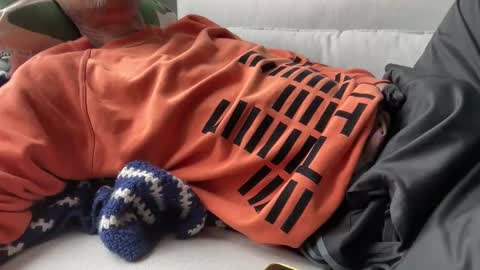 Snapshot of talkinjazz chatting on September 12, 9:44 am talkinjazz online show from September 12, 9:44 am