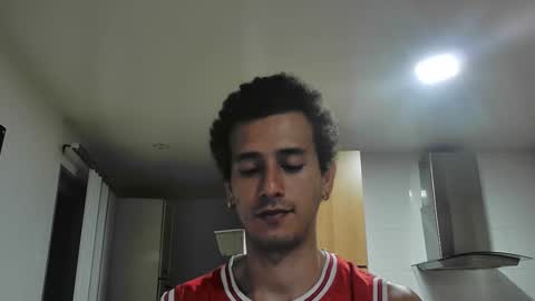 talktome4 online show from December 16, 5:36 am