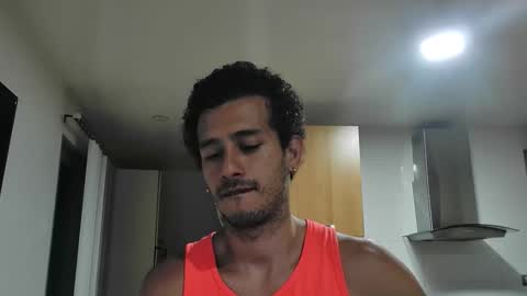 talktome4 online show from December 23, 2:18 am