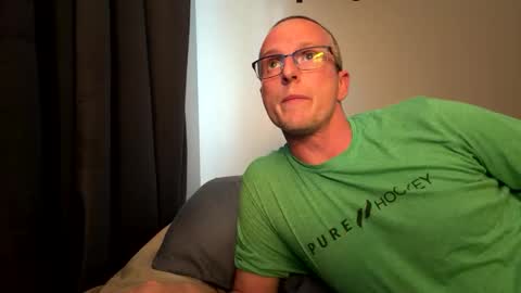 first stream was very fun grateful for every follow and super active chat online show from May 21, 4:24 pm