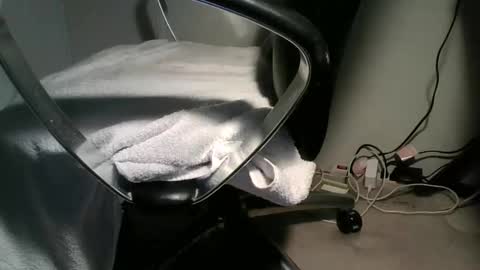 Tallndark656 online show from April 2, 5:37 am