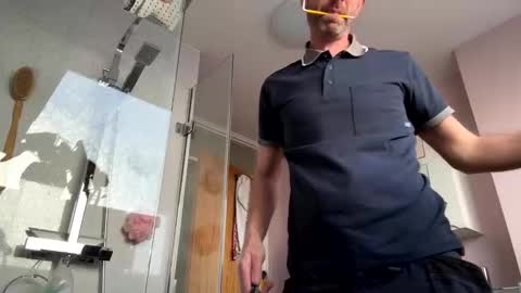 Tall Paul online show from February 17, 10:47 am