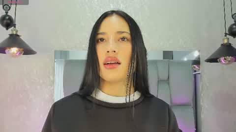 tamara_ssummer online show from July 1, 1:20 pm