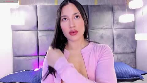 tamara_ssummer online show from July 10, 1:38 pm