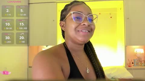 Tami online show from October 15, 8:09 pm