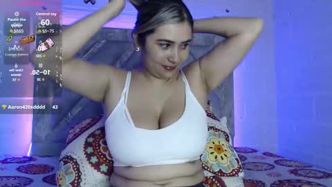 Tamy Vega online show from November 11, 9:17 pm