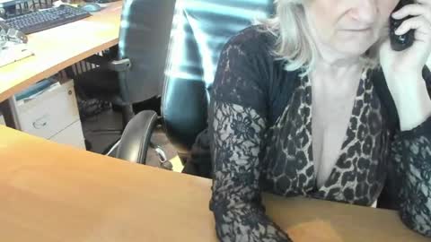 Tammy online show from April 9, 4:01 pm