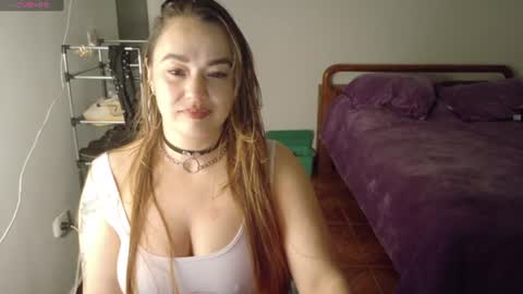 Tammy Parker online show from August 5, 7:49 am