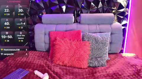 Tammy sutra online show from April 20, 7:17 pm