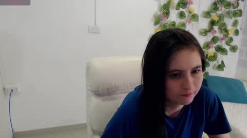 Tania  online show from December 14, 8:04 pm