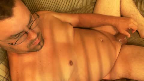 tannerboy0 online show from July 26, 11:52 am