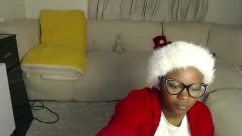tania online show from August 3, 12:56 am