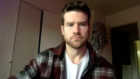 Dr. Love online show from December 2, 1:42 pm