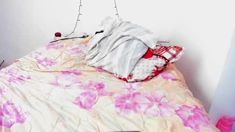 Tara online show from February 6, 2:20 pm